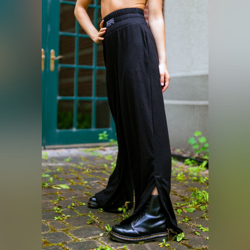NWT Tiger Friday Lee Wide Leg Pants - Picture 2 of 2